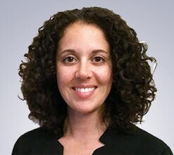 Christina Chacharone Curzan